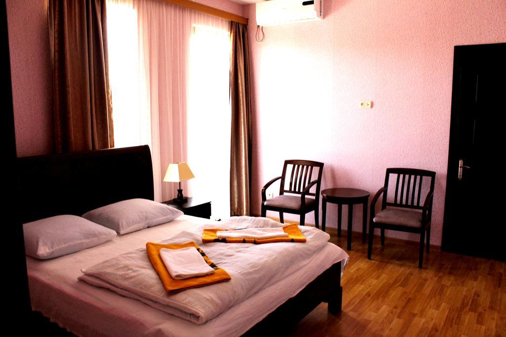 Argopalace Kutaiszi Szoba fotó